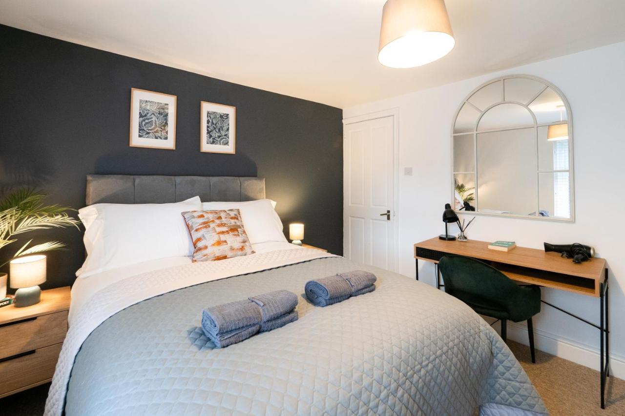 Stunning 2-Bedroom Home In City Centre With Wi-Fi! 로열턴브리지웰즈 외부 사진